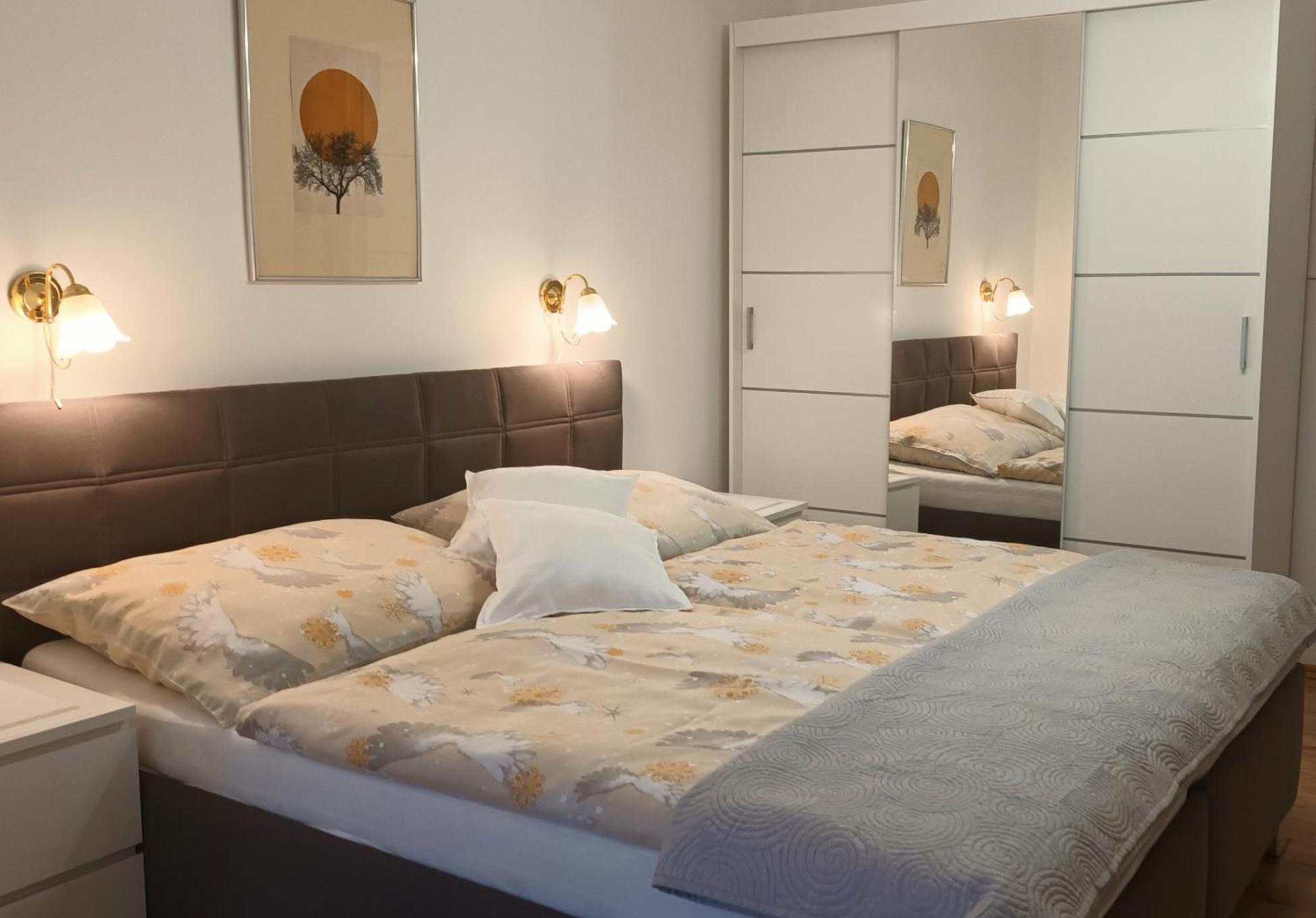Apartman Alena Karlovy Vary Kültér fotó